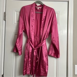 Victoria’s Secret Pink Satin Robe with Attached in Tie Women’s Size OS